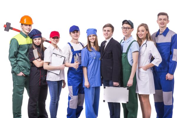 uniforms in dubai
