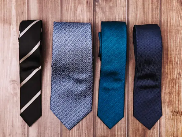 Neck tie and Bow tie