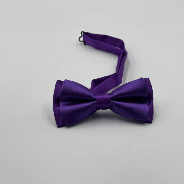 Bow tie