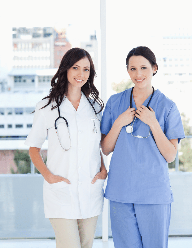 healthcare uniform dubai